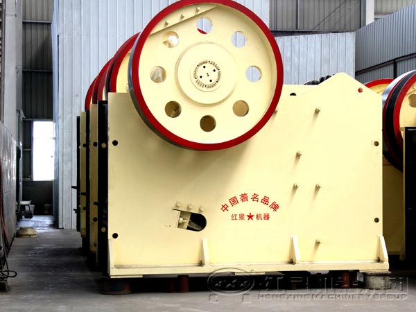 顎式破碎機 顎式破碎機