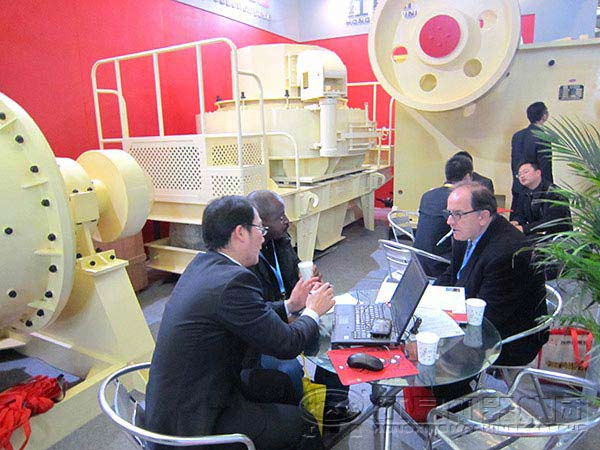 礦山尾礦制砂機廠家 礦山尾礦制砂機廠家