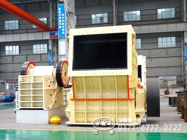 反擊砂石破碎機(jī) 反擊砂石破碎機(jī)