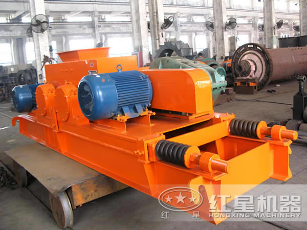 大型輥式破碎機(jī) 大型輥式破碎機(jī)