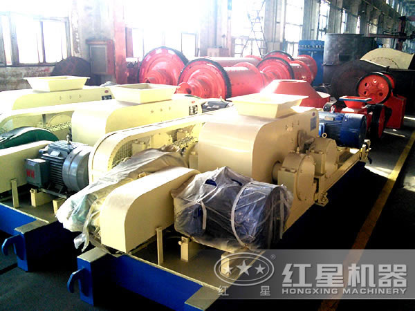對輥煤炭破碎機(jī)生產(chǎn)車間 對輥煤炭破碎機(jī)生產(chǎn)車間