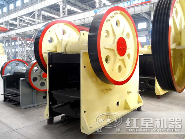 玄武巖破碎機(jī)生產(chǎn)車間 玄武巖破碎機(jī)生產(chǎn)車間