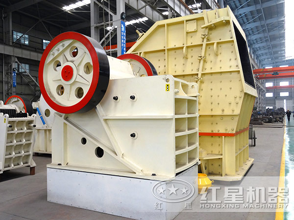 鄂式破碎機 鄂式破碎機