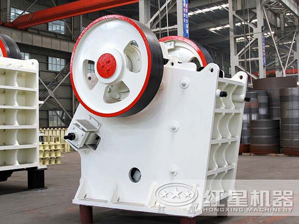 PE顎式破碎機 PE顎式破碎機