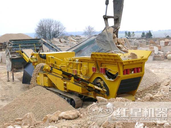 移動(dòng)式石子破碎機(jī) 移動(dòng)式石子破碎機(jī)