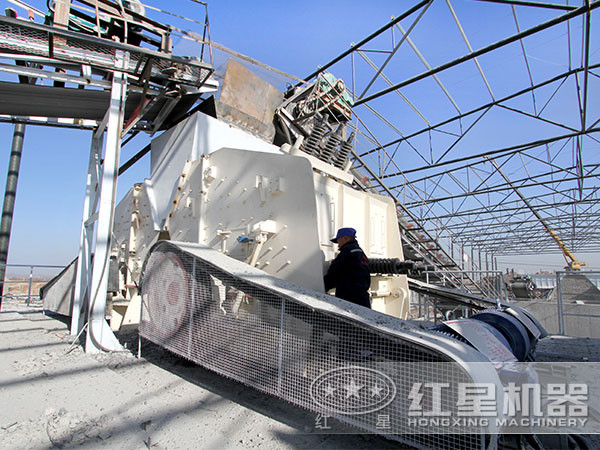 尾礦石反擊式破碎機 尾礦石反擊式破碎機