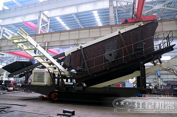 河南紅星車(chē)載流動(dòng)破石機(jī)生產(chǎn)車(chē)間 河南紅星車(chē)載流動(dòng)破石機(jī)生產(chǎn)車(chē)間