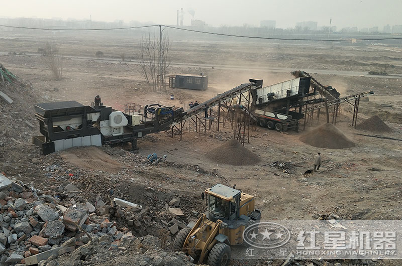建筑垃圾回收處理現(xiàn)場 建筑垃圾回收處理現(xiàn)場