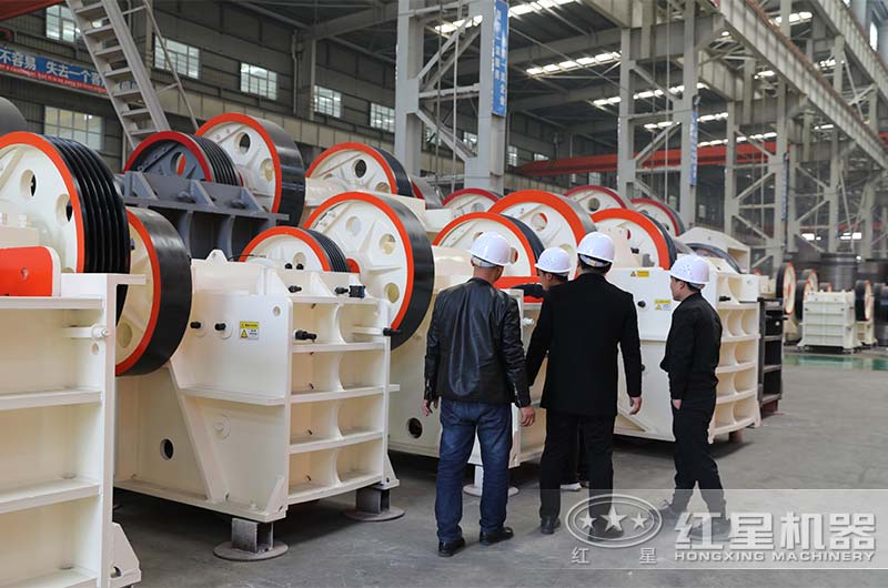 不同型號的顎式破碎機 不同型號的顎式破碎機