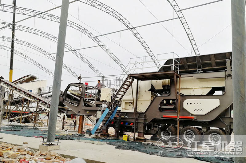 新型環保砂石廠室內密封生產構建現場 新型環保砂石廠室內密封生產構建現場