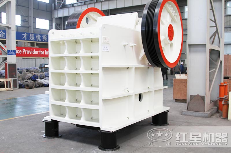 顎式碎石機(jī) 顎式碎石機(jī)