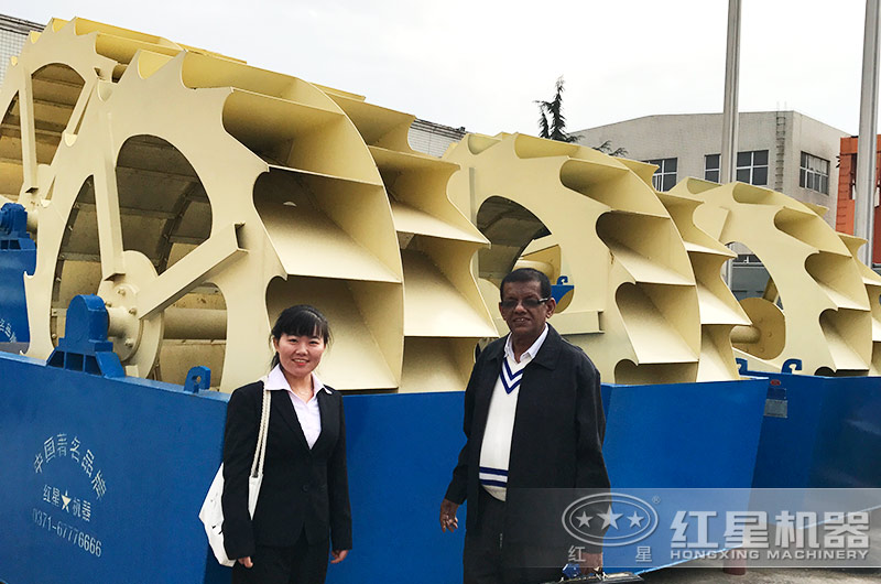客戶來廠考察山砂清洗機 客戶來廠考察山砂清洗機
