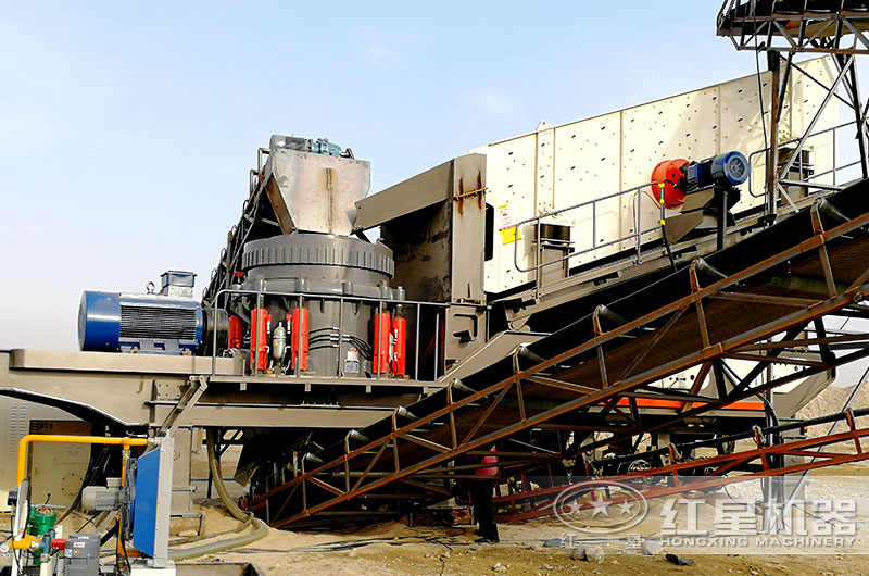 移動圓錐破碎機生產現場 移動圓錐破碎機生產現場