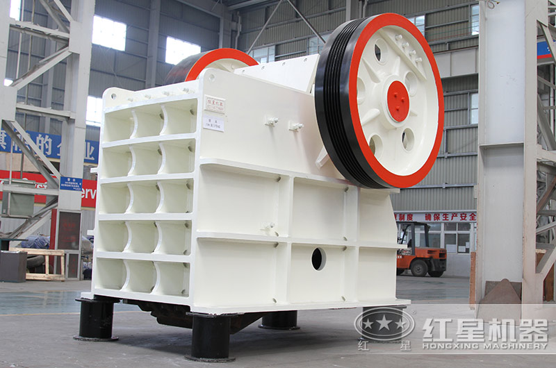 石油焦顎式破碎機(jī) 石油焦顎式破碎機(jī)