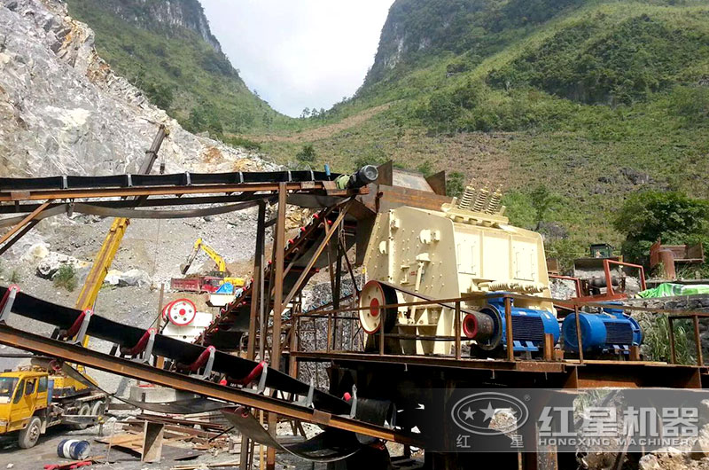反擊式破碎機(jī)優(yōu)勢多,市場應(yīng)用廣泛 反擊式破碎機(jī)優(yōu)勢多,市場應(yīng)用廣泛